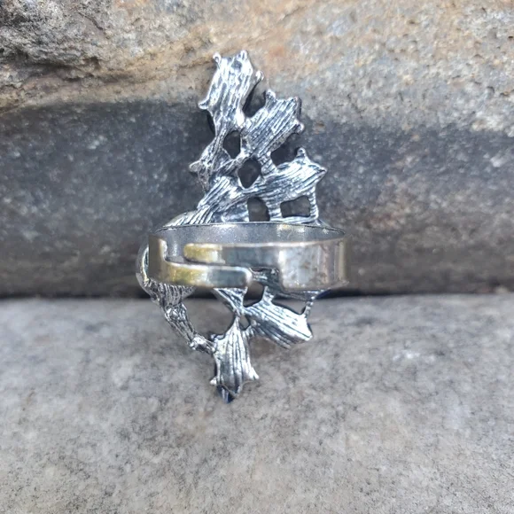 Stunning Huge Statement Ring with Blue Lapis Lazu Rhinestones Adjustable NWOT - Picture 2 of 3